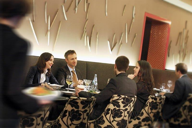 Cambridge Suites טורונטו מסעדה תמונה