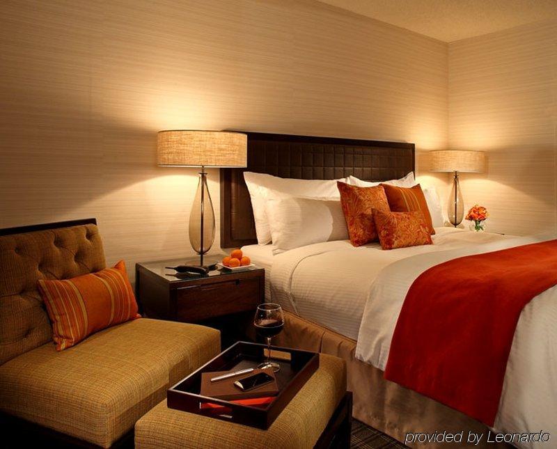 Cambridge Suites טורונטו חדר תמונה
