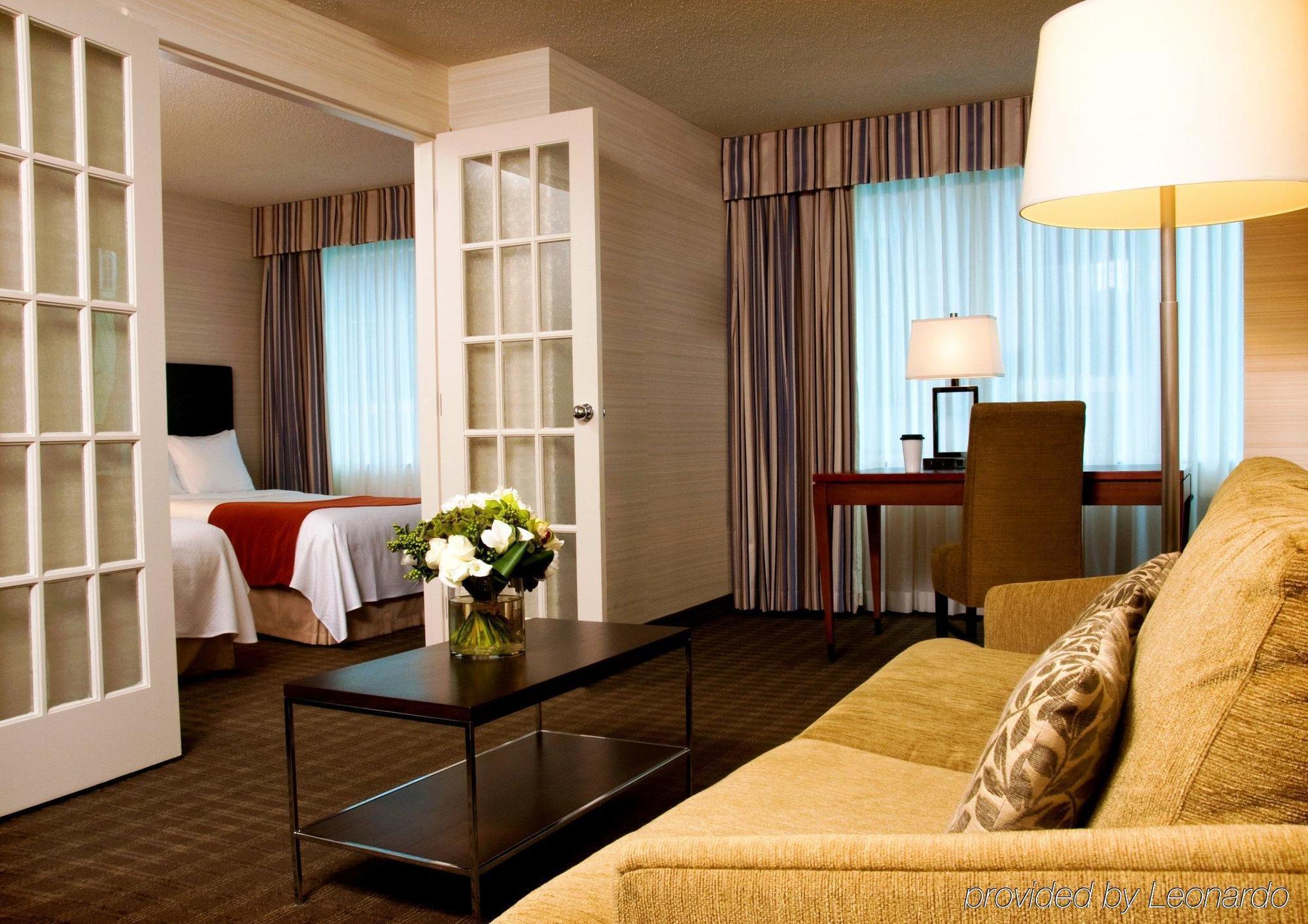 Cambridge Suites טורונטו מראה חיצוני תמונה