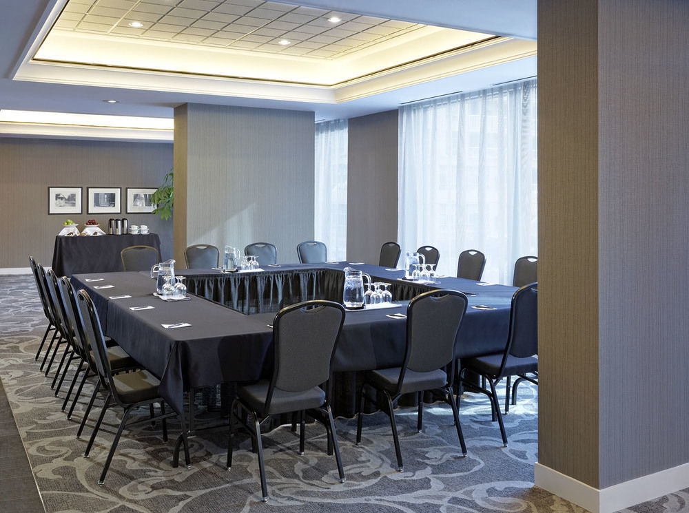 Cambridge Suites טורונטו מראה חיצוני תמונה